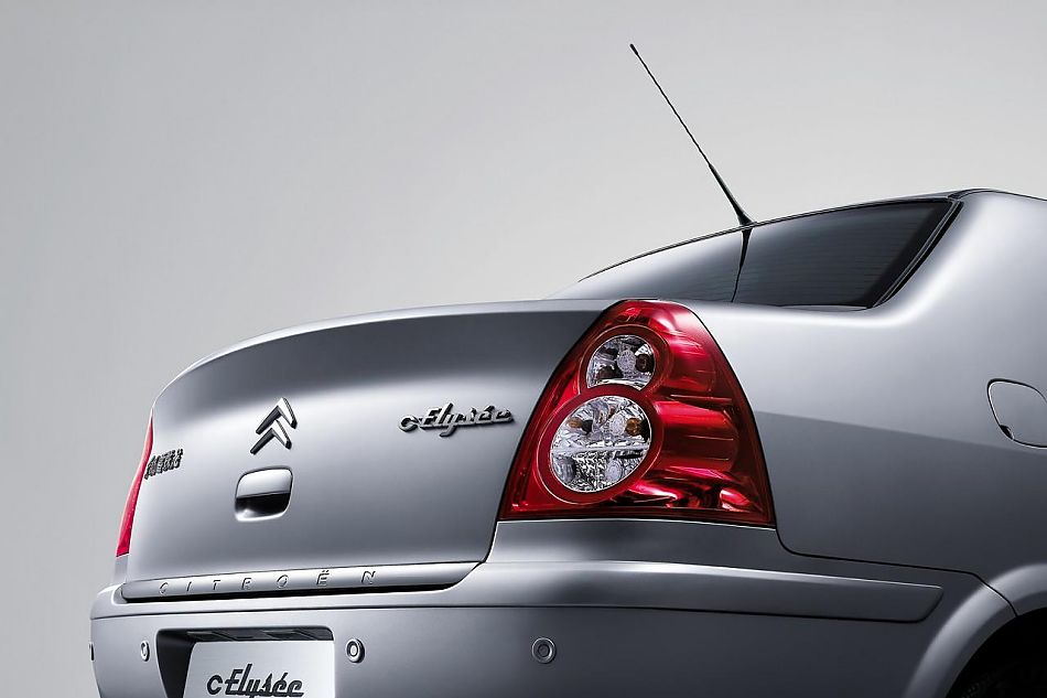 新爱丽舍2010款 外观