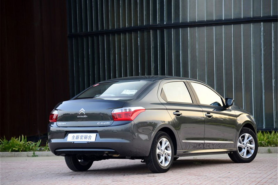 2014款爱丽舍 1.6L手动舒适型