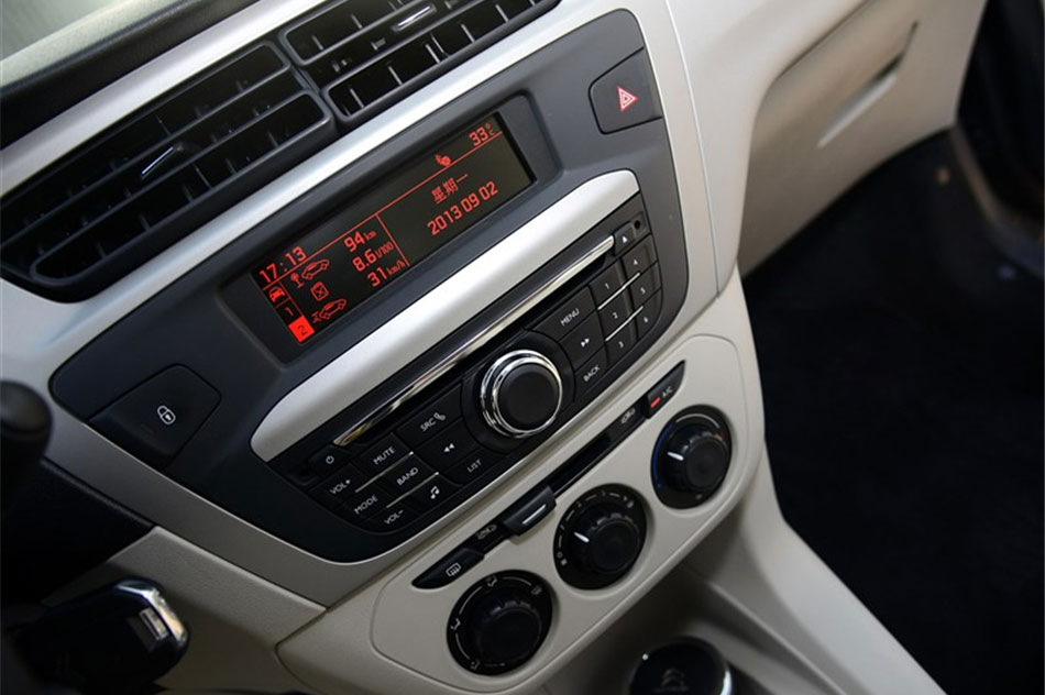 2014款爱丽舍 1.6L手动舒适型