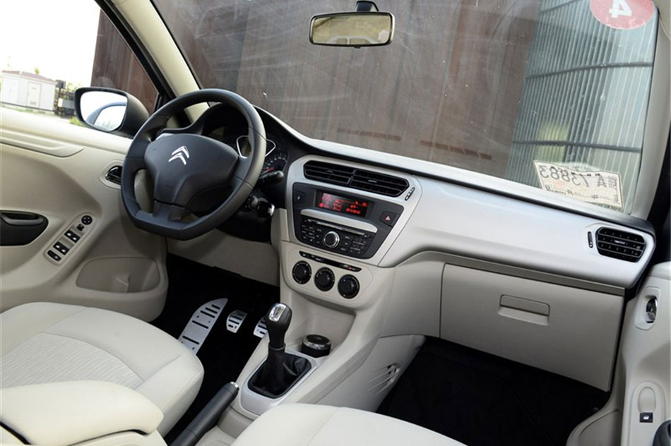 2014款爱丽舍 1.6L手动舒适型