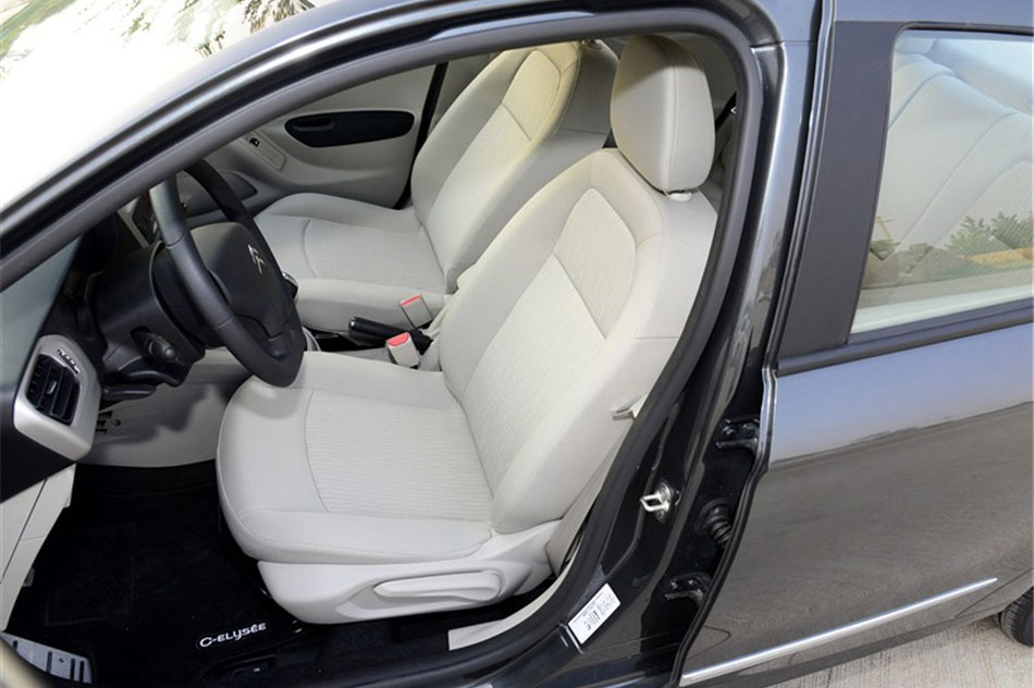 2014款爱丽舍 1.6L手动舒适型