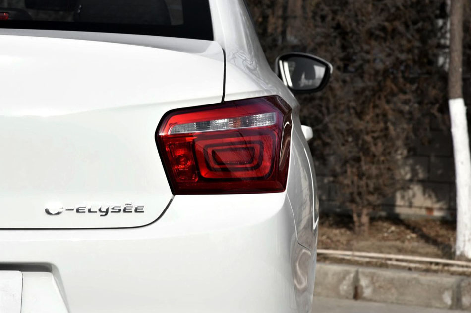 2017款 1.6L 手动时尚型 细节