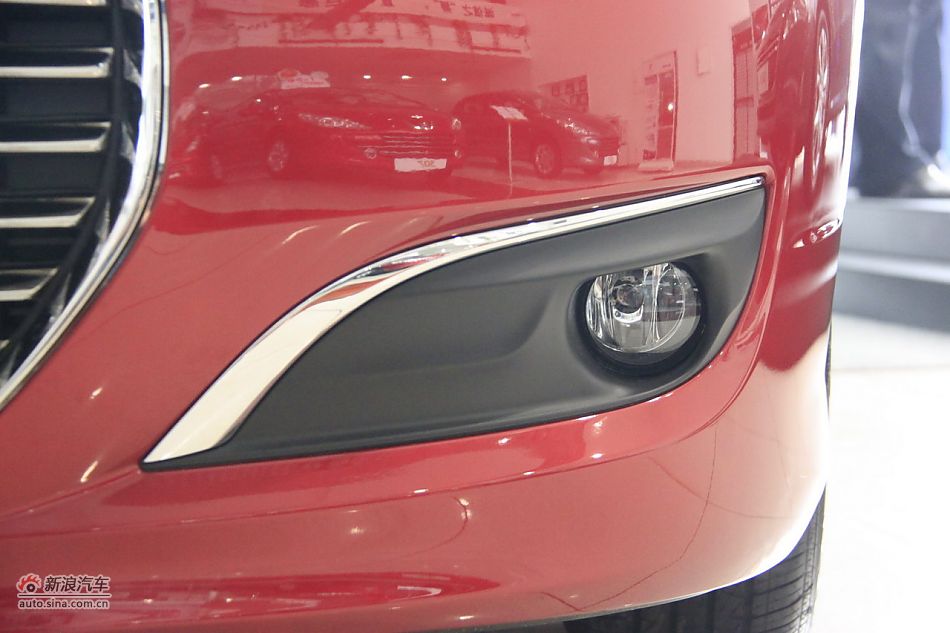 2012款东风标致308三厢2.0L手动风尚版