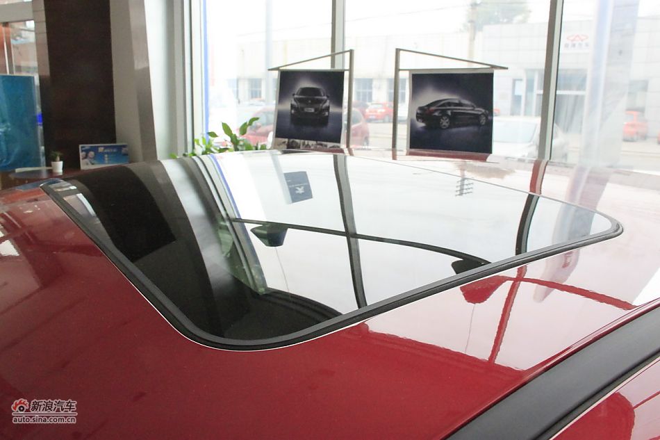 2012款东风标致308三厢2.0L手动风尚版