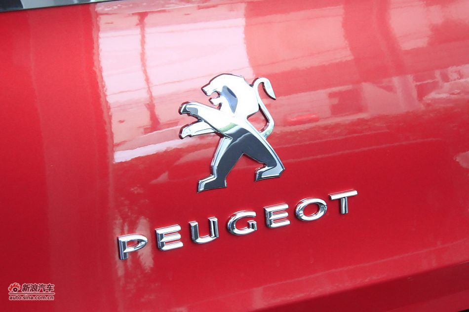 2012款东风标致308三厢2.0L手动风尚版