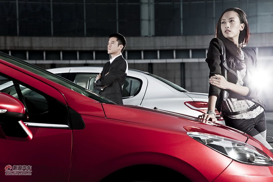 东风标致308官方图