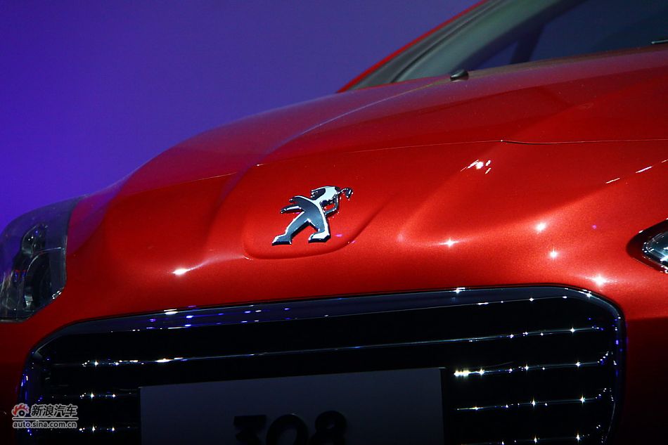 东风标致308上市现场图 图为东风标致308细节