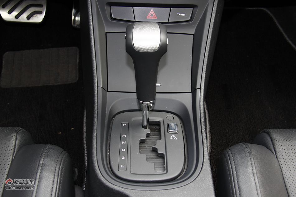 上汽MG5内饰功能实拍