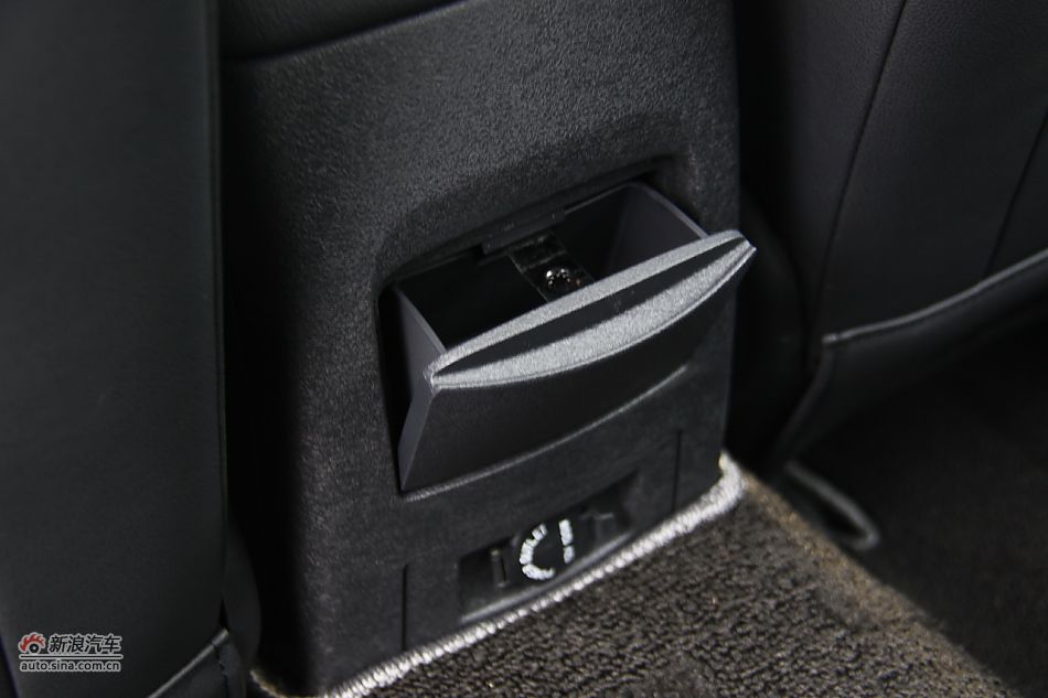 上汽MG5座椅空间实拍