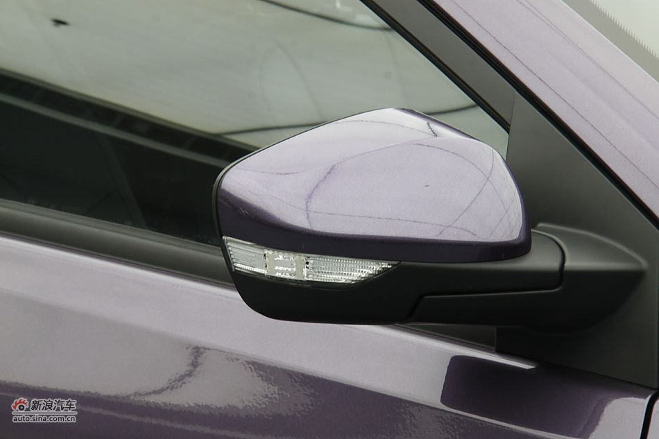 上汽MG5外观细节实拍