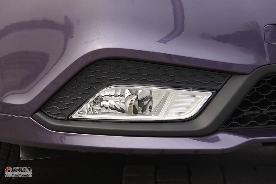 上汽MG5外观细节实拍