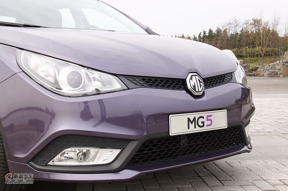 上汽MG5外观细节实拍