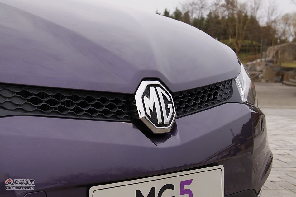 上汽MG5外观细节实拍