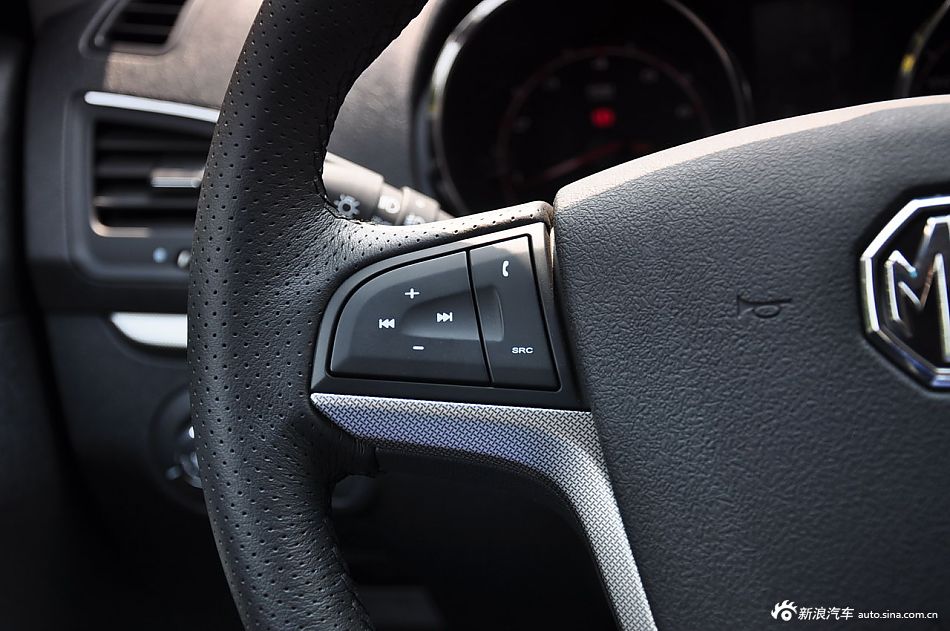 MG5静态评测内饰