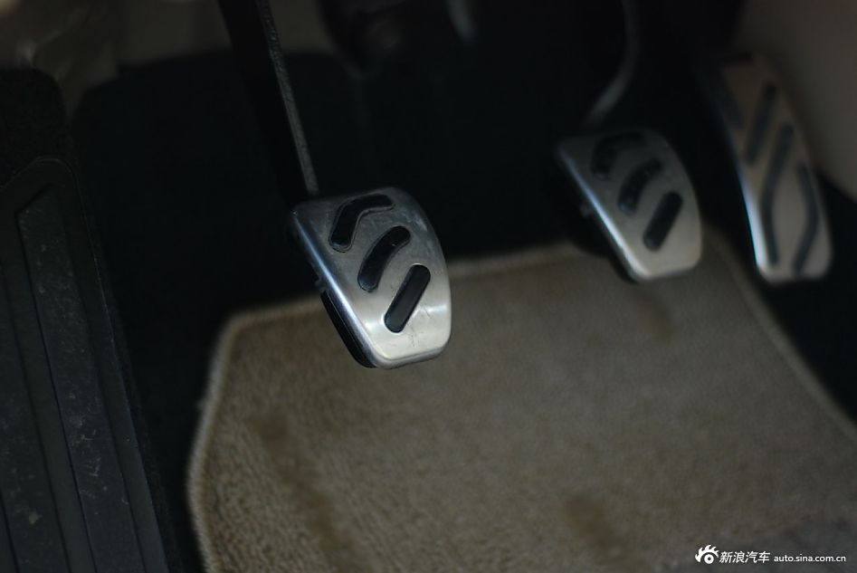 MG5静态评测内饰