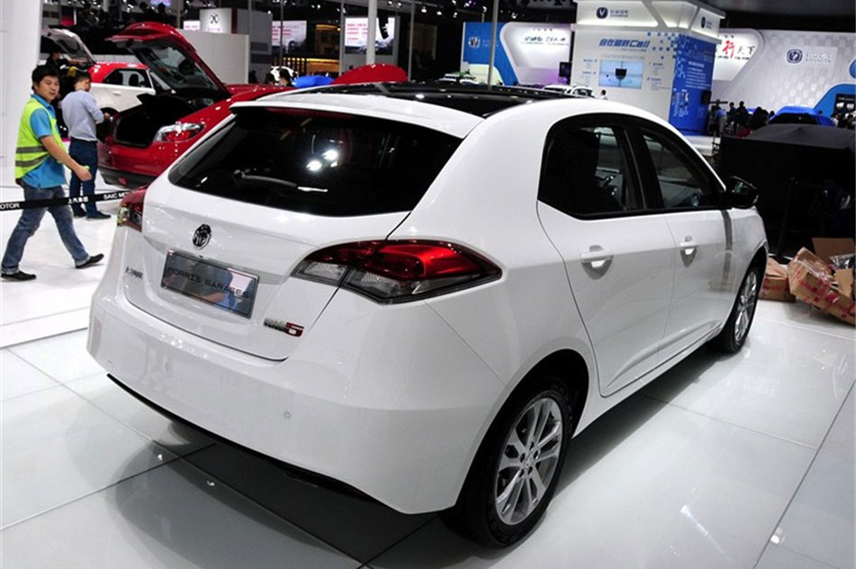 2014款MG5 1.5T自动旗舰型