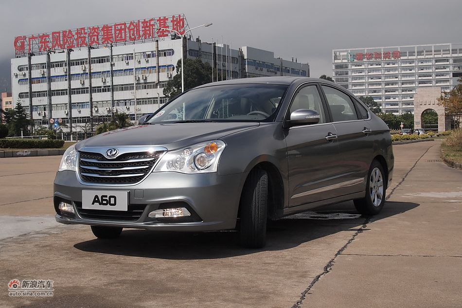 东风风神A60外观