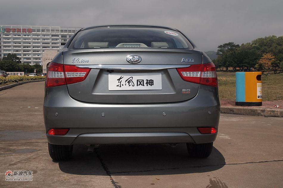 东风风神A60外观