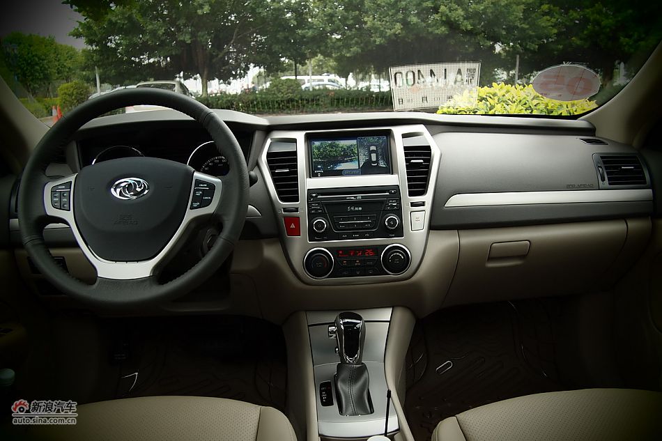 东风风神A60内饰