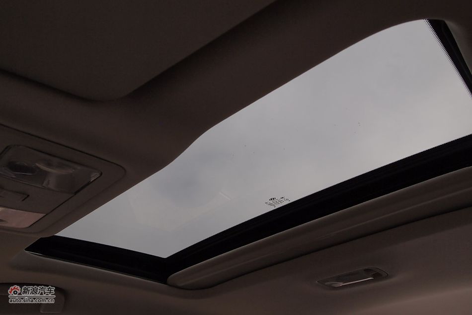 东风风神A60内饰