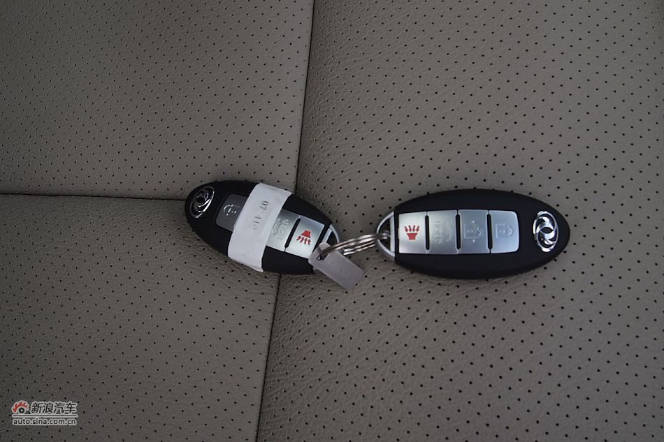 东风风神A60钥匙