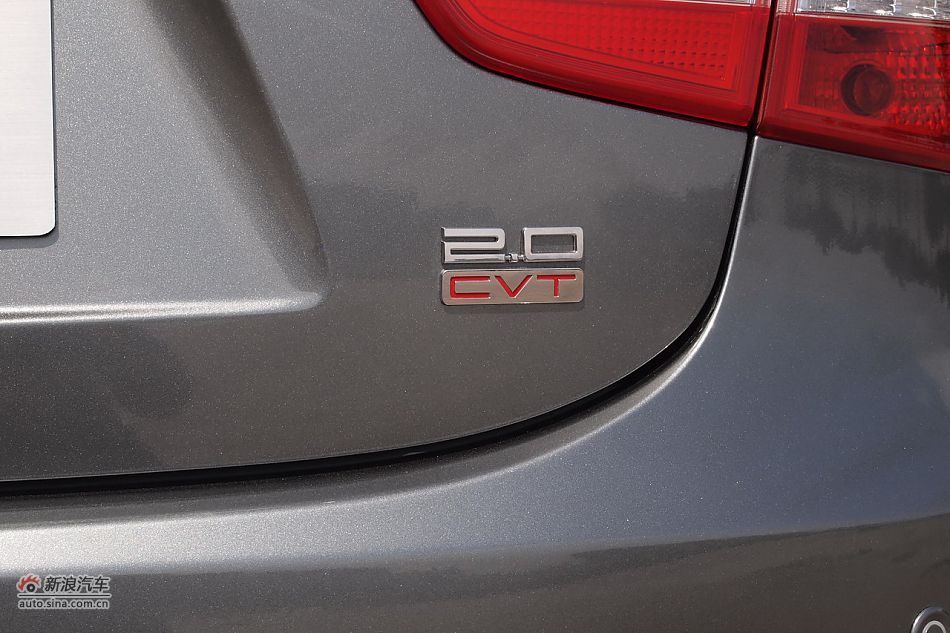 东风风神A60外观细节