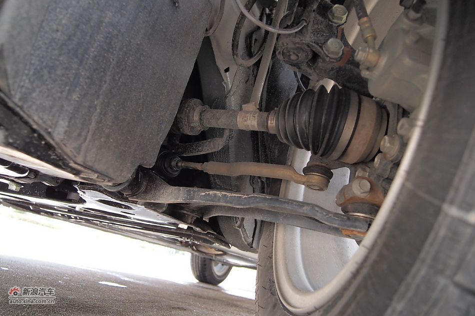 东风风神A60底盘