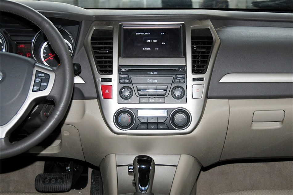 2012款东风风神A60 2.0L CVT尊贵型