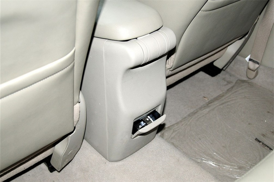 2012款东风风神A60 2.0L CVT尊贵型