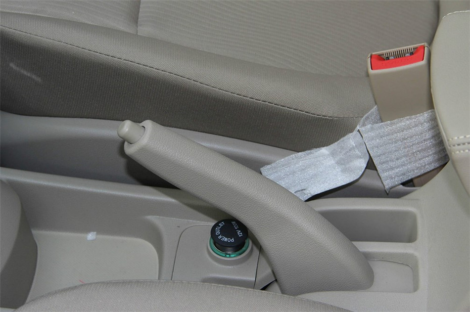 2014款 1.6L MT 豪华型