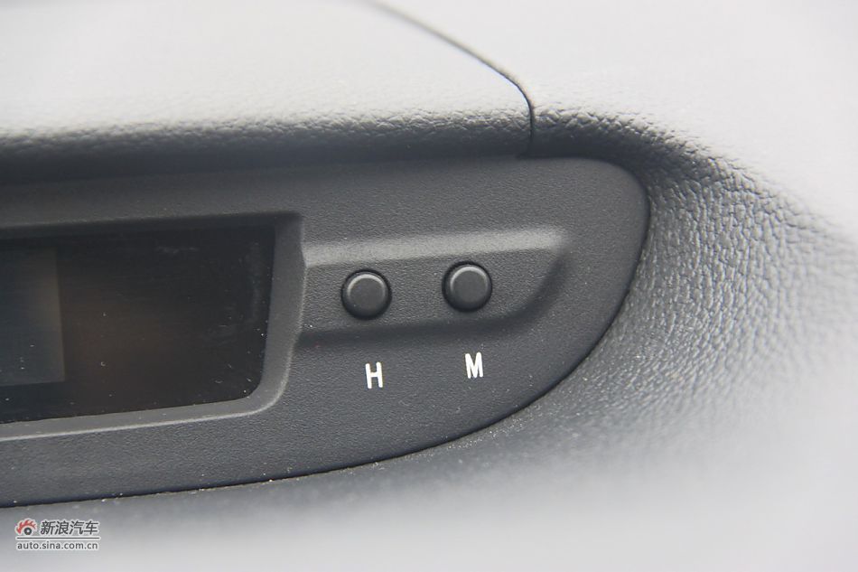 长安逸动1.6L手动挡