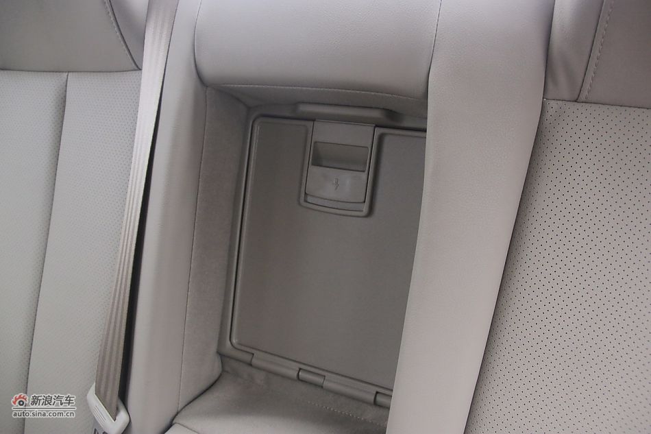 长安逸动1.6L手动挡