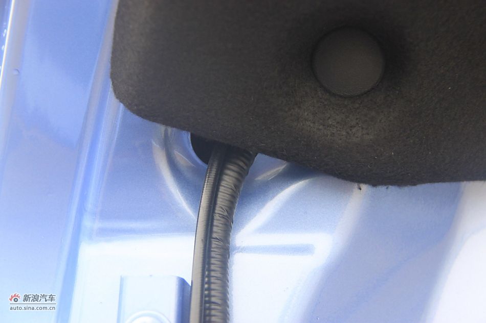 长安逸动1.6L手动挡