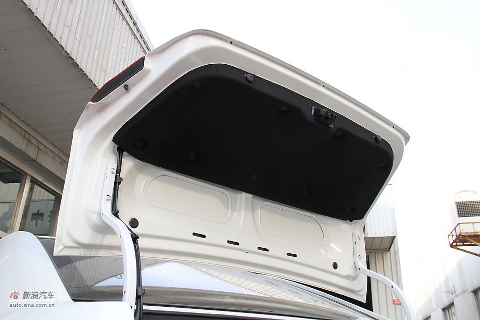 长安逸动到店实拍