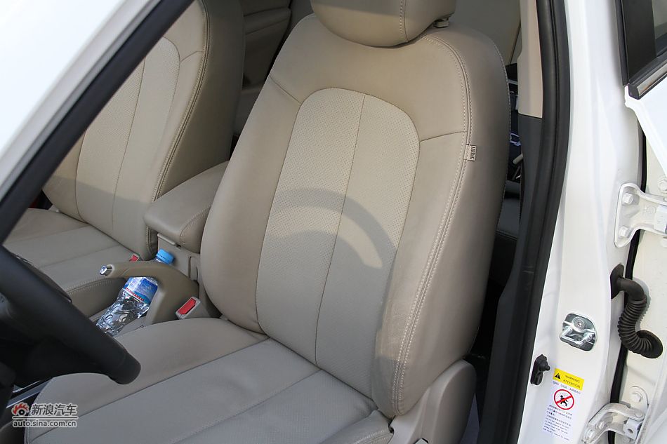 长安逸动到店实拍