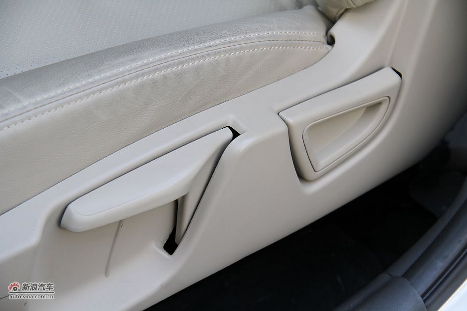 长安逸动到店实拍