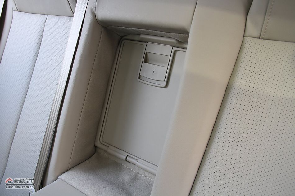 长安逸动到店实拍