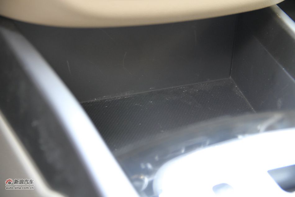 长安逸动到店实拍