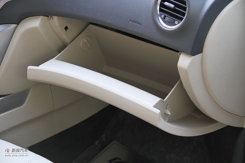 长安逸动到店实拍