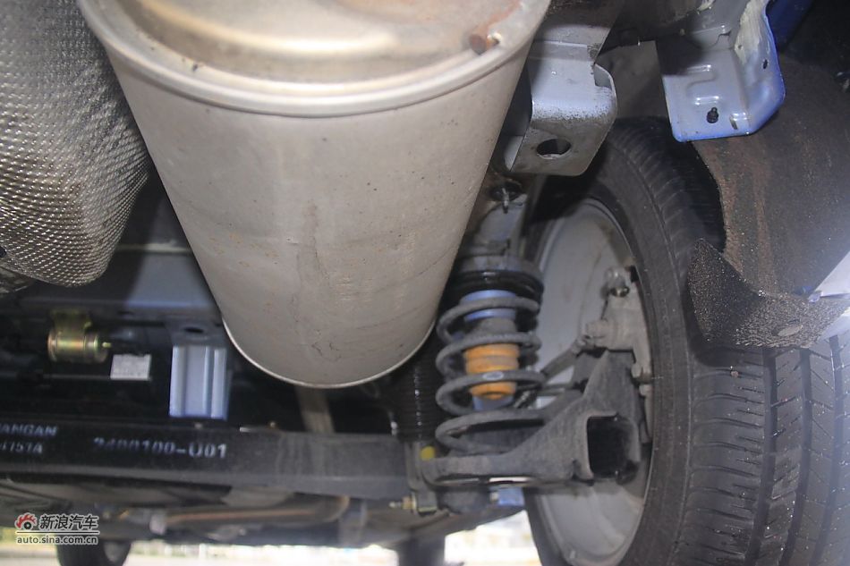 长安逸动1.6L手动挡