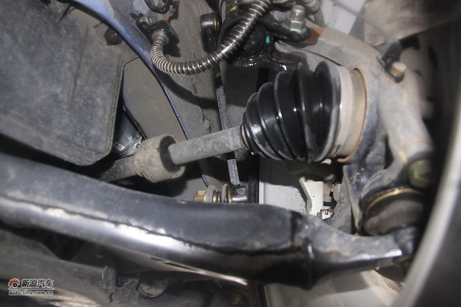 长安逸动1.6L手动挡