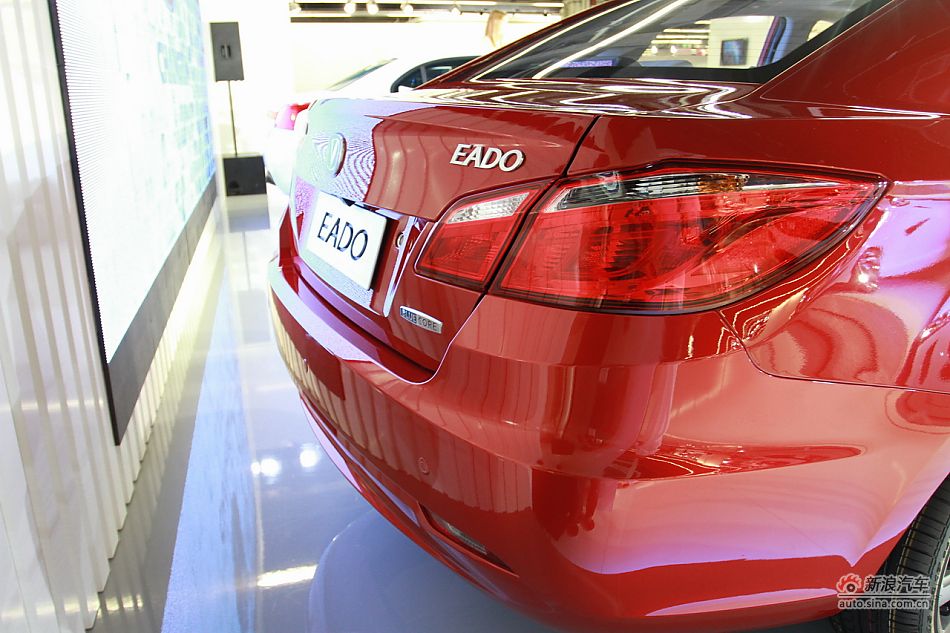 长安EADO逸动