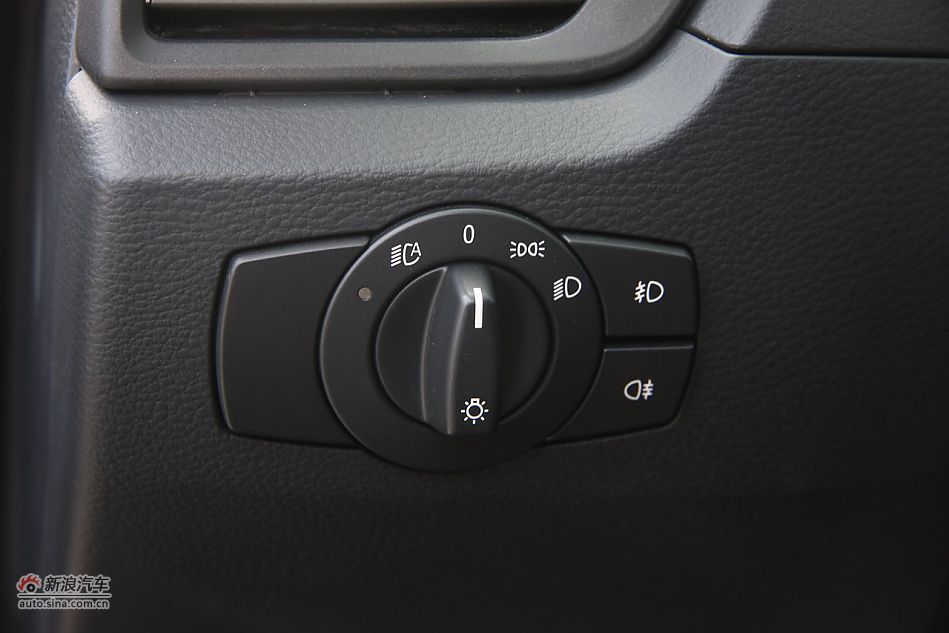 2012款华晨宝马X1到店实拍