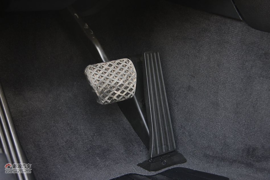 2012款华晨宝马X1到店实拍