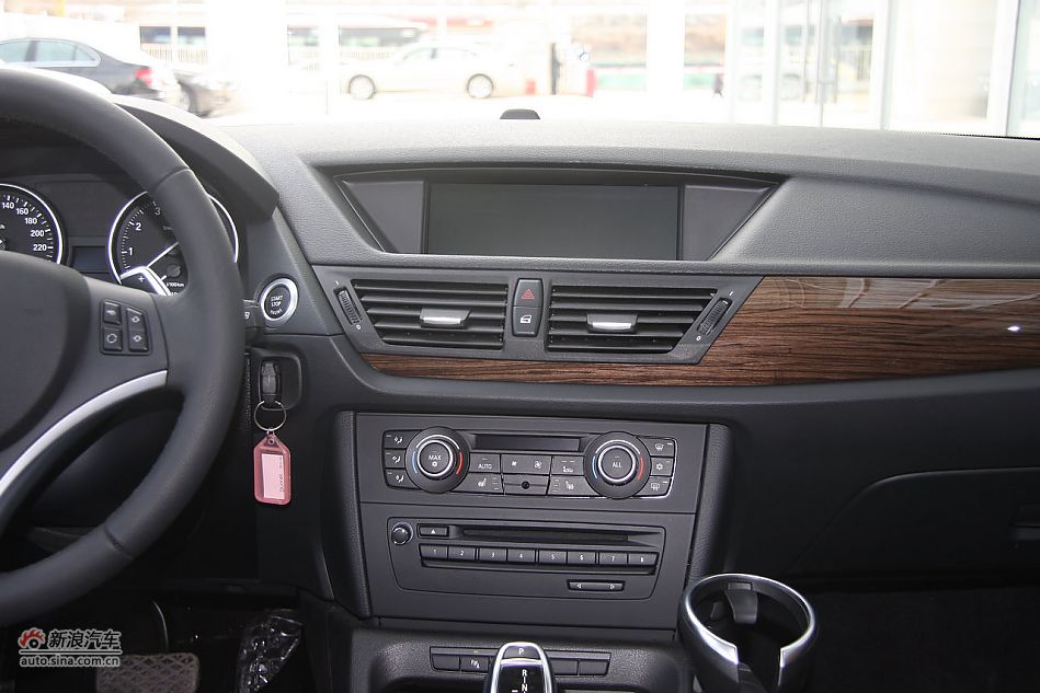 2012款华晨宝马X1到店实拍