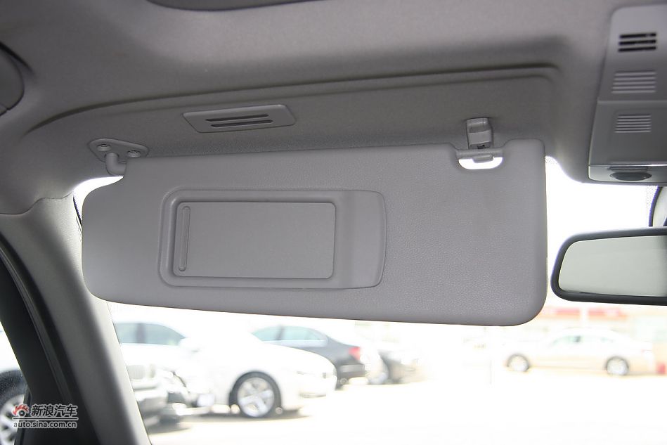 2012款华晨宝马X1到店实拍