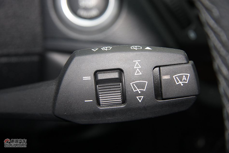 2012款华晨宝马X1到店实拍