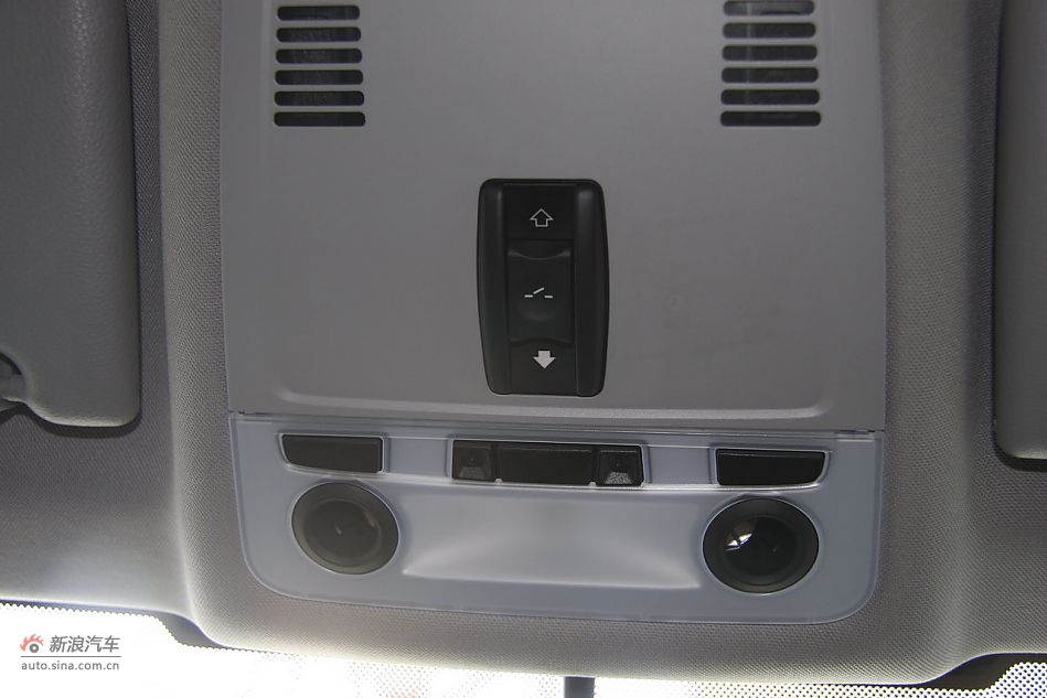 2012款华晨宝马X1到店实拍