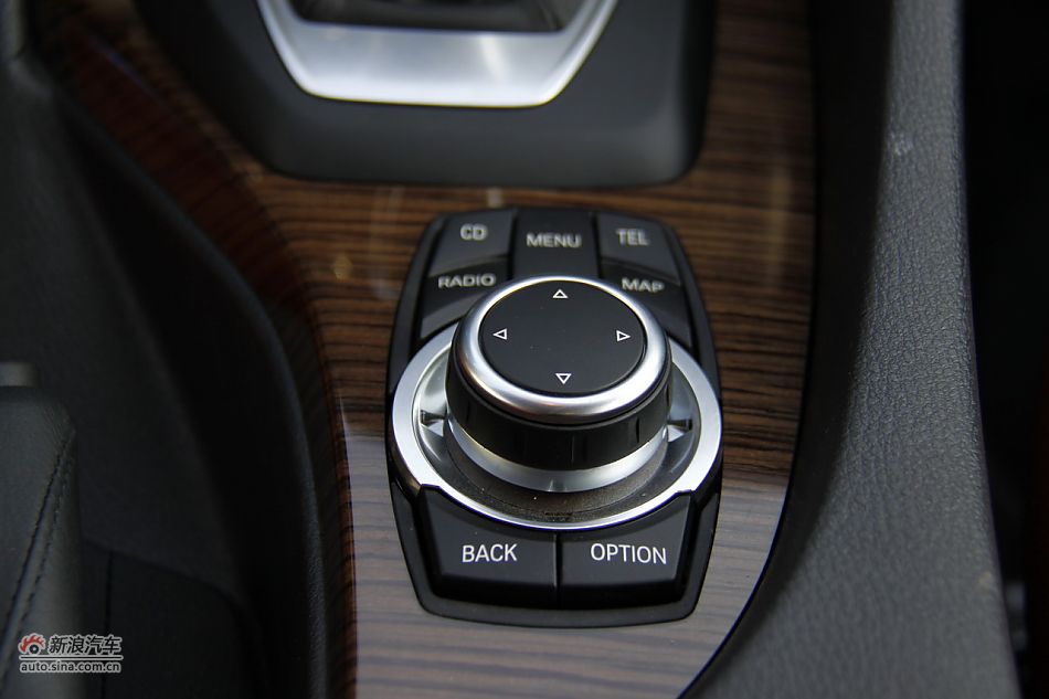 华晨宝马X1内饰功能