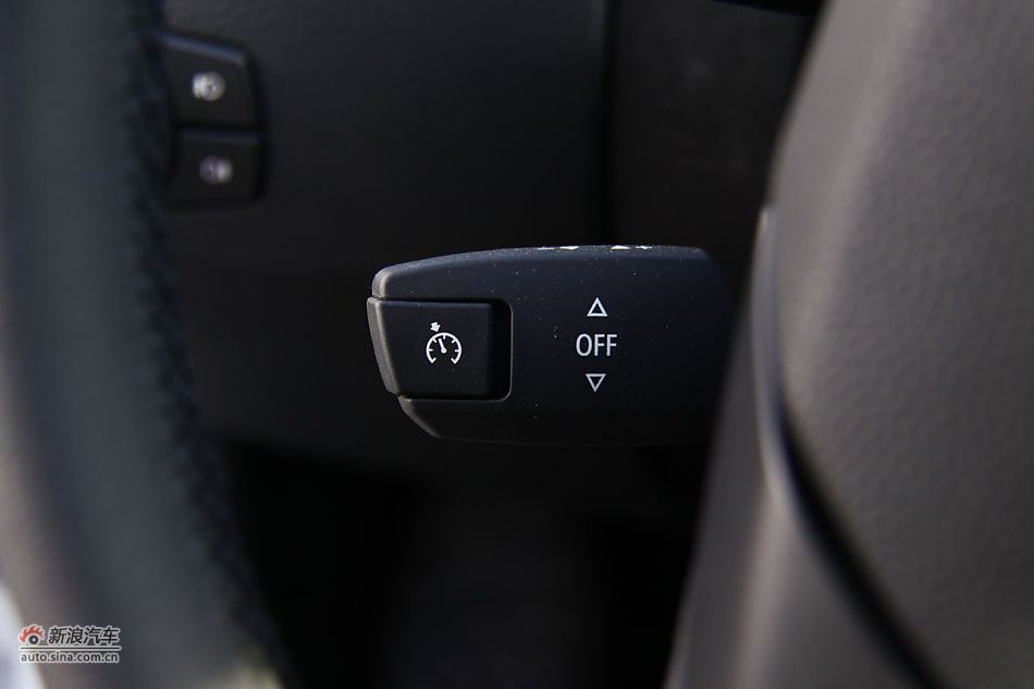 华晨宝马X1内饰功能